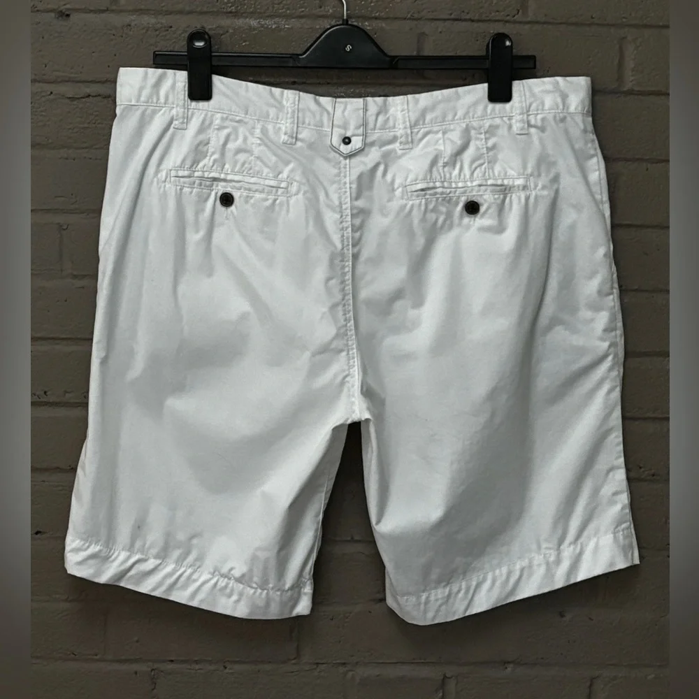 Robert Graham white cotton shorts 40
